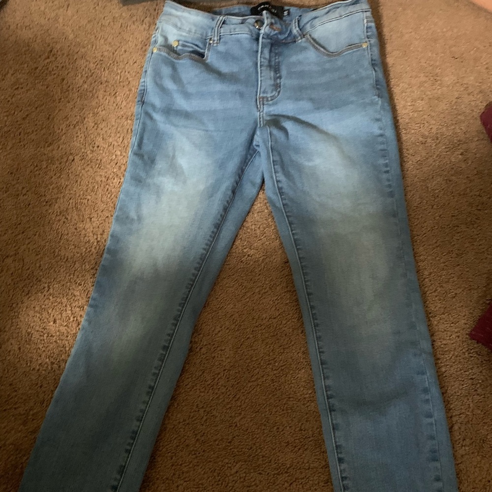 blue jeans, Tahari 4/27